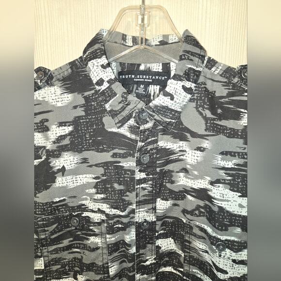 Truth Substance Black, White, and Gray Button-Down Shirt - Size Med 0028 - Picture 2 of 12